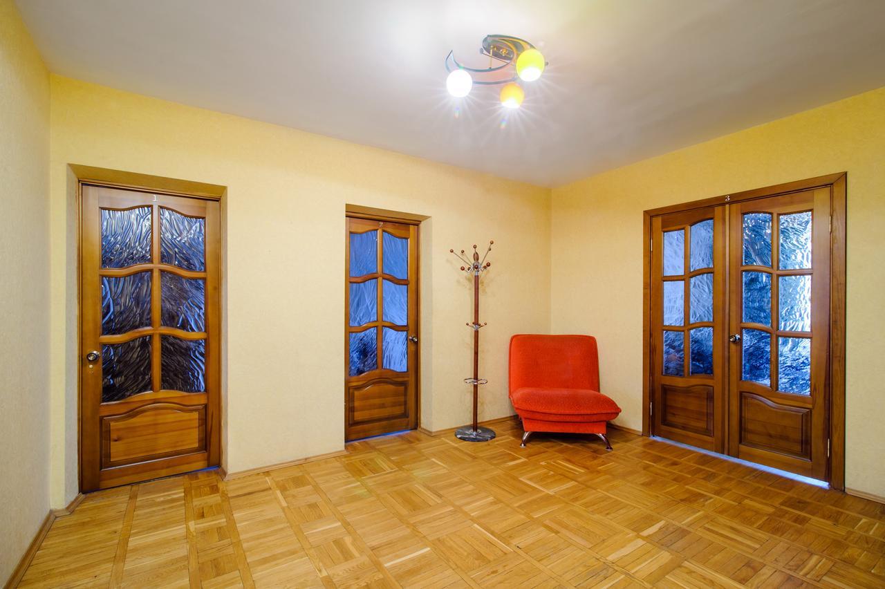 Rooms For Rent In The Mayakovskogo Μινσκ Εξωτερικό φωτογραφία