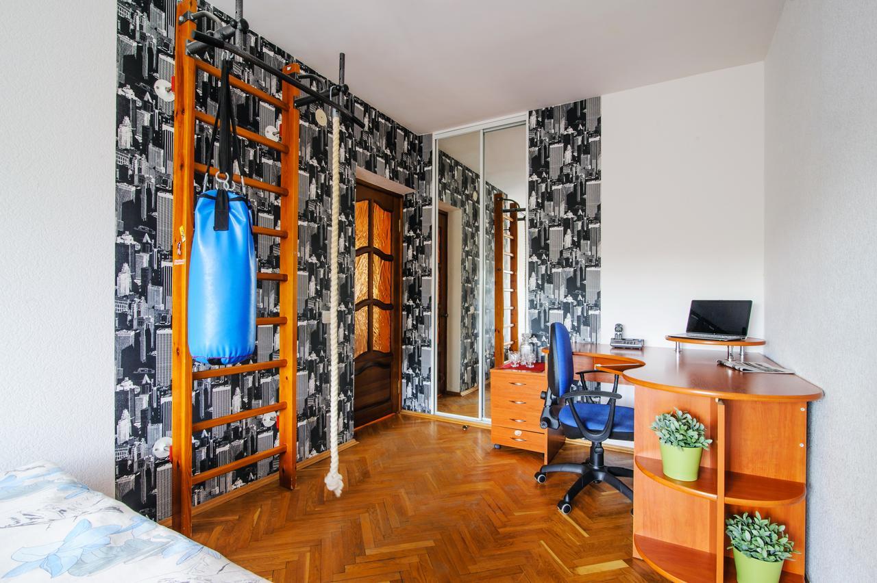 Rooms For Rent In The Mayakovskogo Μινσκ Εξωτερικό φωτογραφία